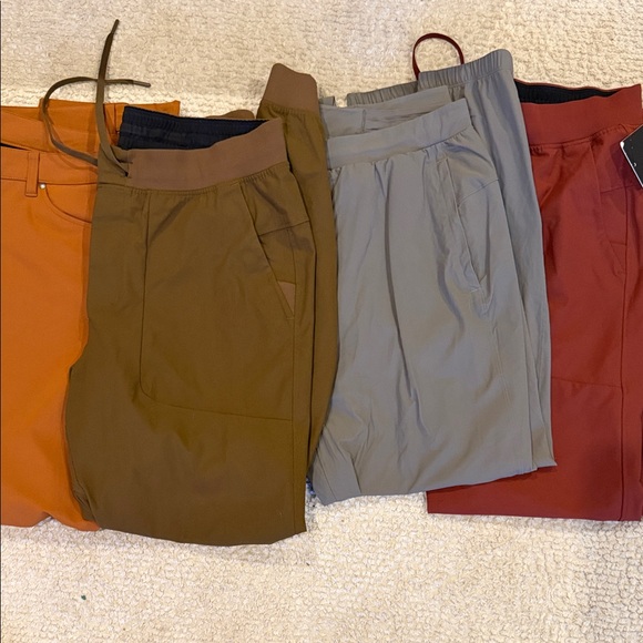 NWT NWOT Bundle of lululemon athletica Men's Sweatpants -  4 pairs (XL) - Picture 4 of 4